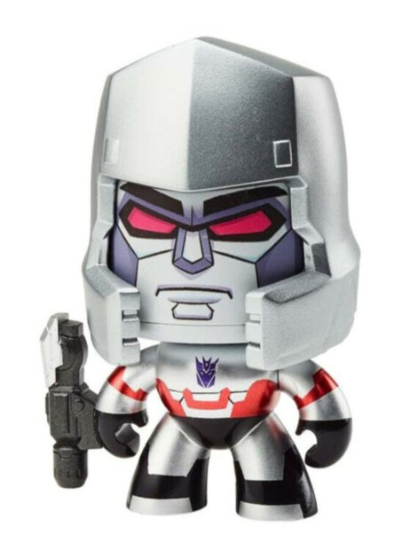 Figurine Megatron Mighty Muggs vue de face avec canon fusion et insigne Decepticon violet