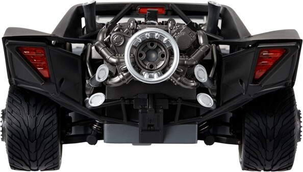 Vue arrière de la batmobile et de son énorme propulseur