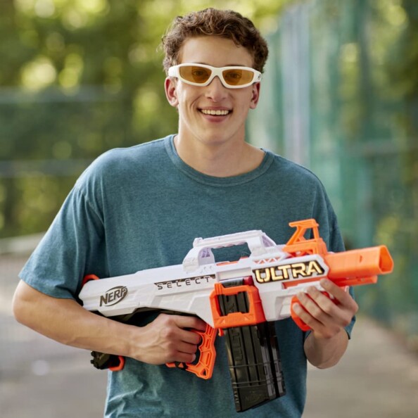 Nerf Ultra Selct dans les mains