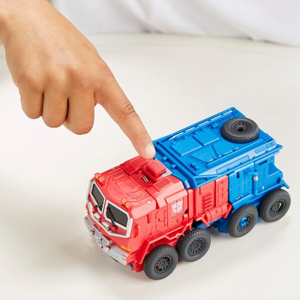 Transformers transformé en version camion
