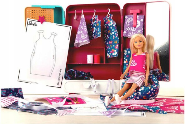 Armoire Barbie turquoise fermée avec miroir, logo rose et tiroir à poignée lunettes de soleil