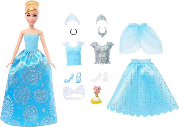 Cendrillon avec ses 12 éléments d’habillage