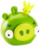 Roi Cochon Angry Birds en gros plan, couronne à joyaux bleus et regard expressif