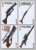 Quatre cartes à jouer carreau avec armes blaster et sabre laser