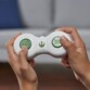 Zoom sur la télécommande fournie avec le droïde D-O.