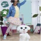 Le chien Gogo danse au rythme de la musique